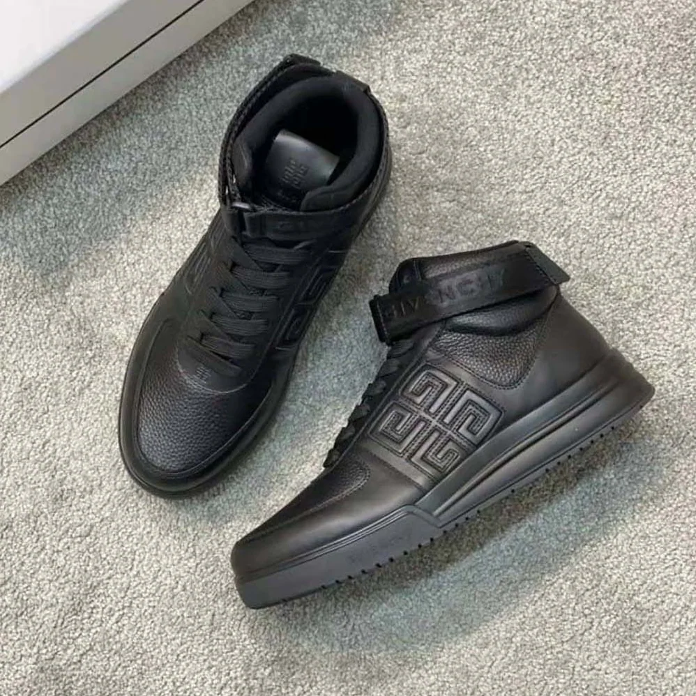 Givenchy G4 High Top Sneakers in Leather for Men in Black