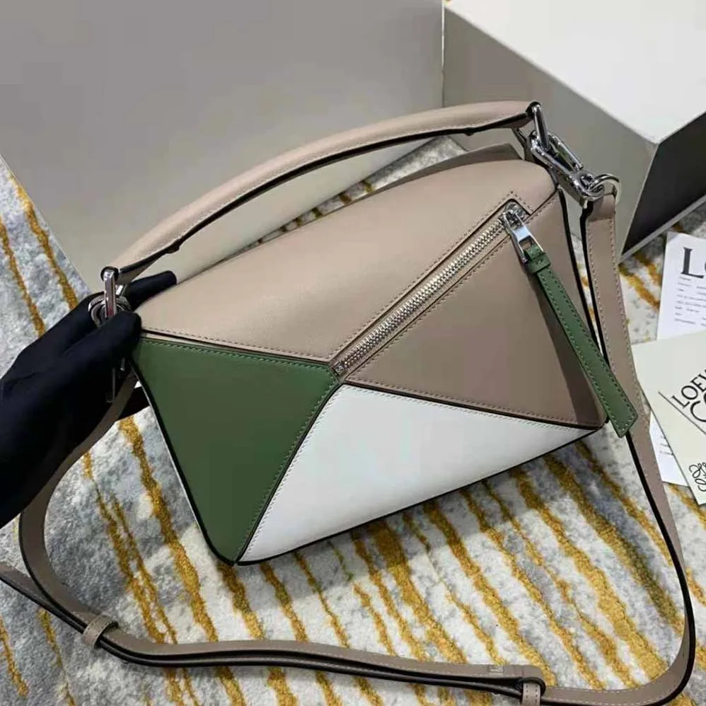 Loewe Puzzle Bag in Classic Calfskin for Women in White Loewe Puzzle Bag in Classic Calfskin for Women in White