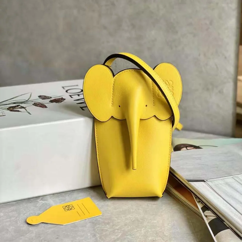 Loewe Elephant Pocket in Classic Calfskin for Women in Yellow Loewe Elephant Pocket in Classic Calfskin for Women in Yellow