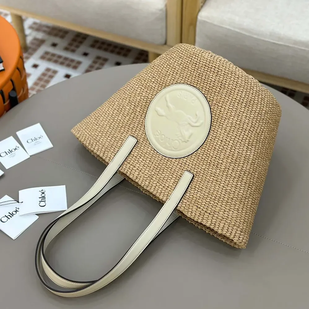Chloe Large Horse Medal basket bag in Natural Fibers for Women in White Chloe Large Horse Medal basket bag in Natural Fibers for Women in White