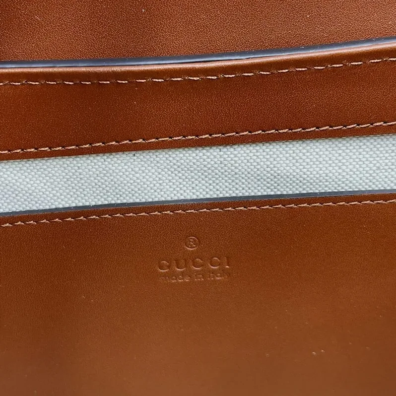 Gucci Aria Shoulder Bag in Brown Gold Hardware
