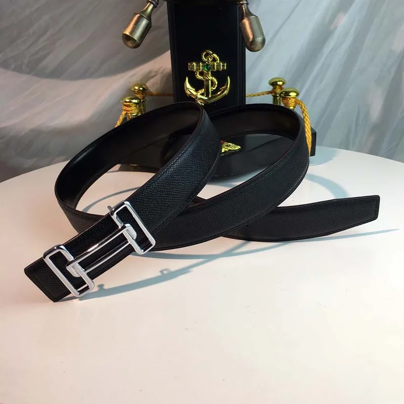 Hermes Rythme Belt Buckle & Reversible Leather Strap 32 mm for Men in Black Hermes Rythme Belt Buckle & Reversible Leather Strap 32 mm for Men in Black