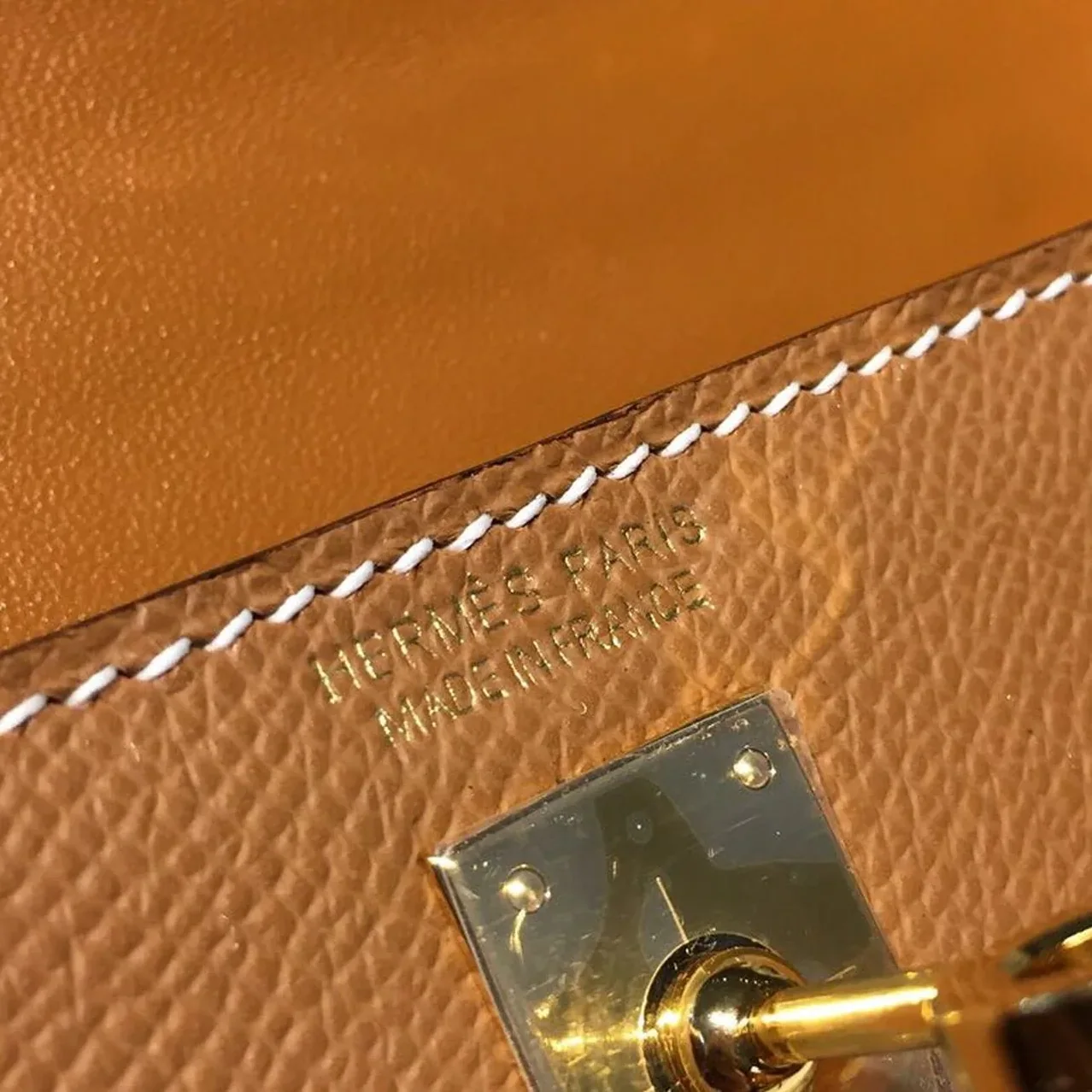 Hermes Mini Kelly Gold Gold Toned Hardware / Hermes Mini Kelly Gold Gold Toned Hardware /