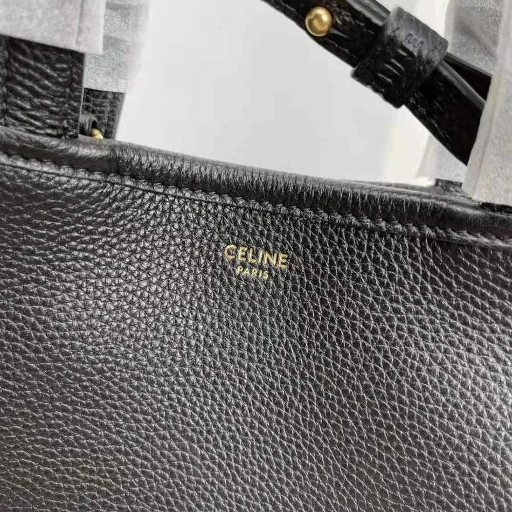 Celine Small Folded Cabas in Grained Calfskin for Women in Black