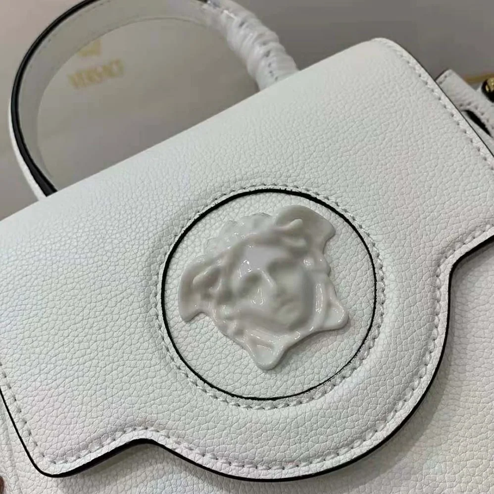 Versace La Medusa Small Handbag Crafted From Premium Leather for Women Versace La Medusa Small Handbag Crafted From Premium Leather for Women
