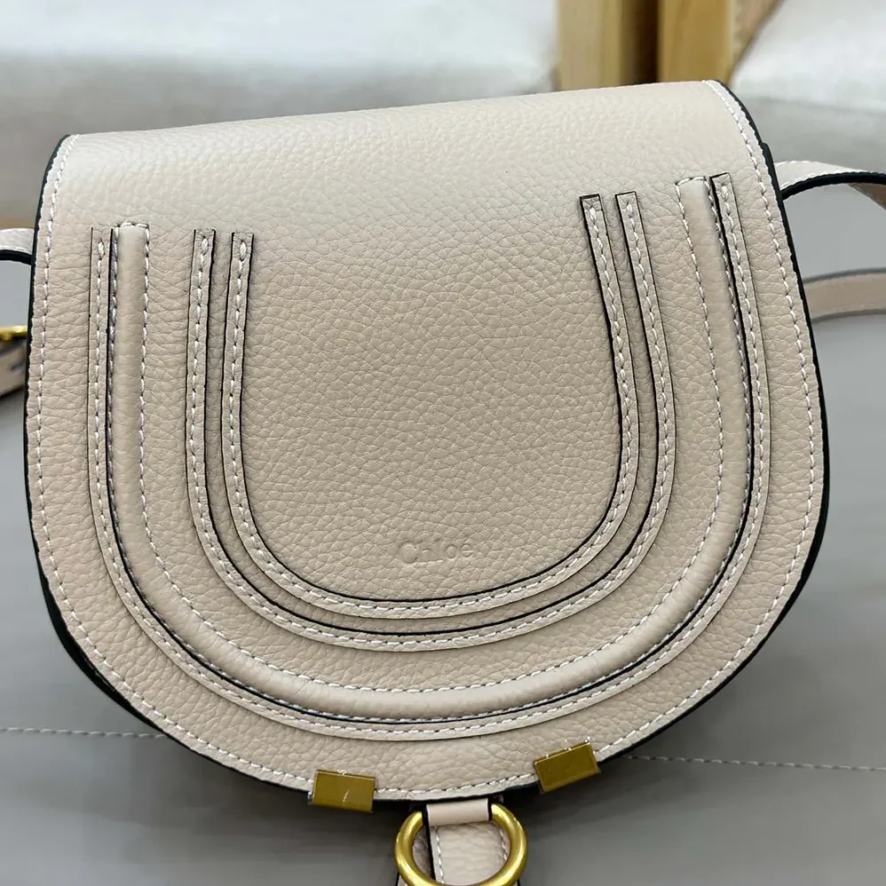 Chloe Small Marcie Saddle Bag is Crafted Leather for Women Chloe Small Marcie Saddle Bag is Crafted Leather for Women