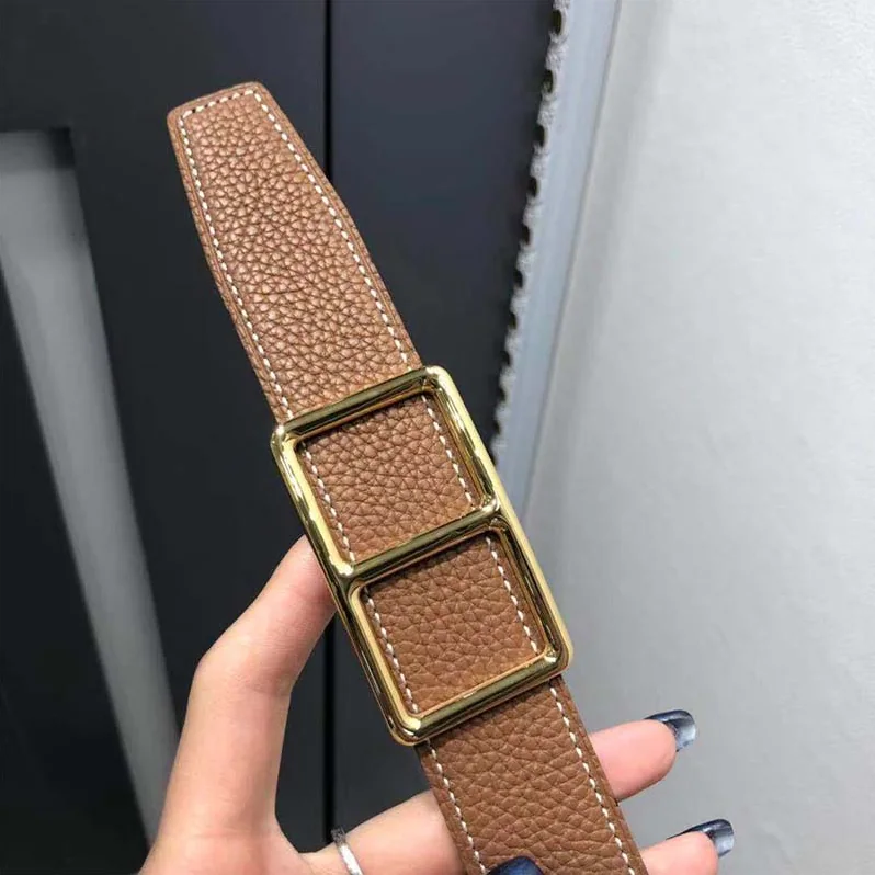 Hermes Officier Belt Buckle & Reversible Leather Strap 38 mm for Men in Brown Hermes Officier Belt Buckle & Reversible Leather Strap 38 mm for Men in Brown
