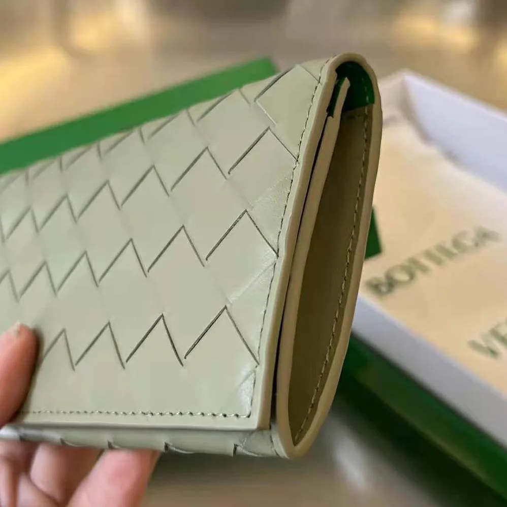 Bottega Veneta Long Intrecciato Wallet for Unisex in Green