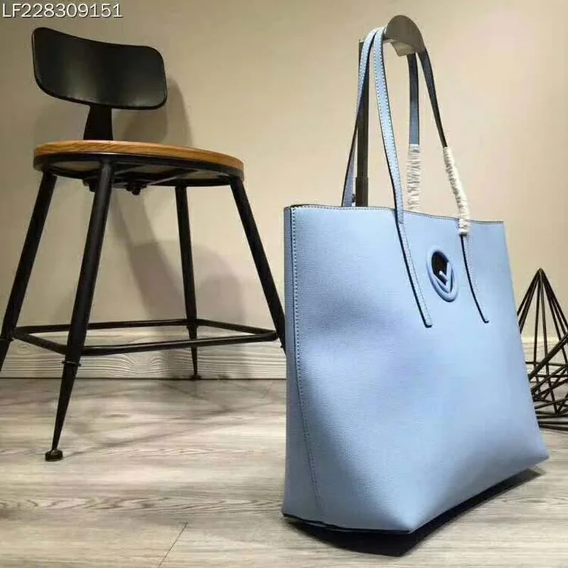 Fendi Leather Logo Shopper Bag for Women in Blue Fendi Leather Logo Shopper Bag for Women in Blue