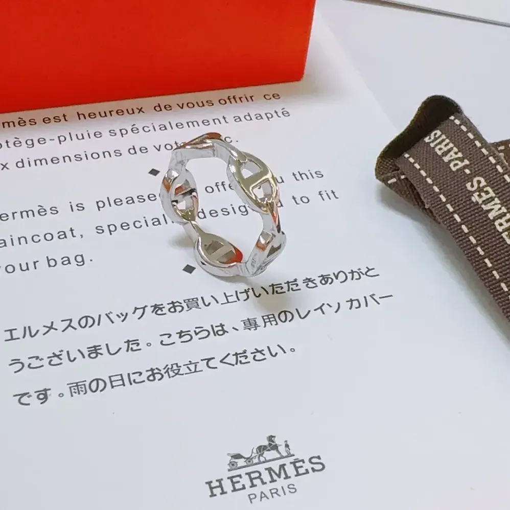 Hermes Chaine D Ancre Enchainee Ring Small Model for Women Hermes Chaine D Ancre Enchainee Ring Small Model for Women