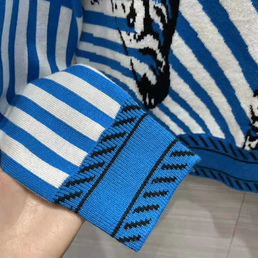 Dior Sweater Bright Blue and Pink D-Jungle Pop Double for Women in Sided Technical Cashmere