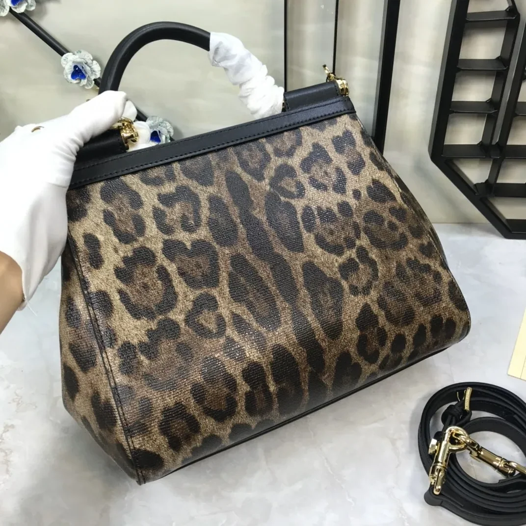 Dolce & Gabbana Leopard Print Medium Sicily Top Handle Bag Muticolour / DG Dolce & Gabbana Leopard Print Medium Sicily Top Handle Bag Muticolour / DG