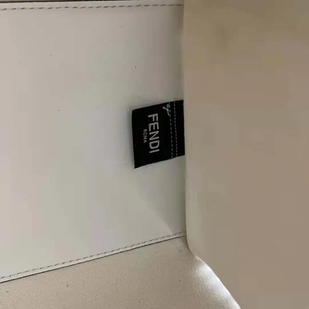 Fendi Sunshine Medium White Leather Shopper with Decorative Stitching for Women Fendi Sunshine Medium White Leather Shopper with Decorative Stitching for Women