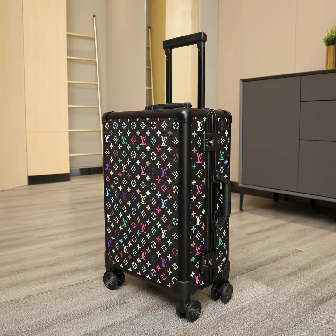 Louis Vuitton Horizon 55 Suitcase in Monogram Black Black Hardware Louis Vuitton Horizon 55 Suitcase in Monogram Black Black Hardware