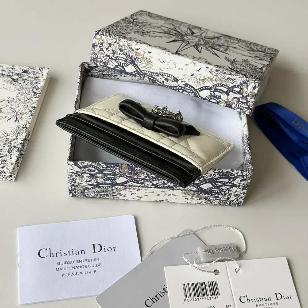Dior Lady Dior Freesia Card Holder Two-Tone Latte and Black Cannage Lambskin for Women Dior Lady Dior Freesia Card Holder Two-Tone Latte and Black Cannage Lambskin for Women
