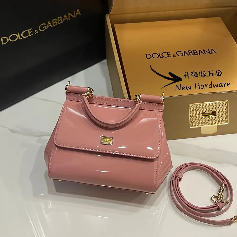 Dolce Gabbana D&G Small Sicily Handbag in Patent Leather for Women in Pink