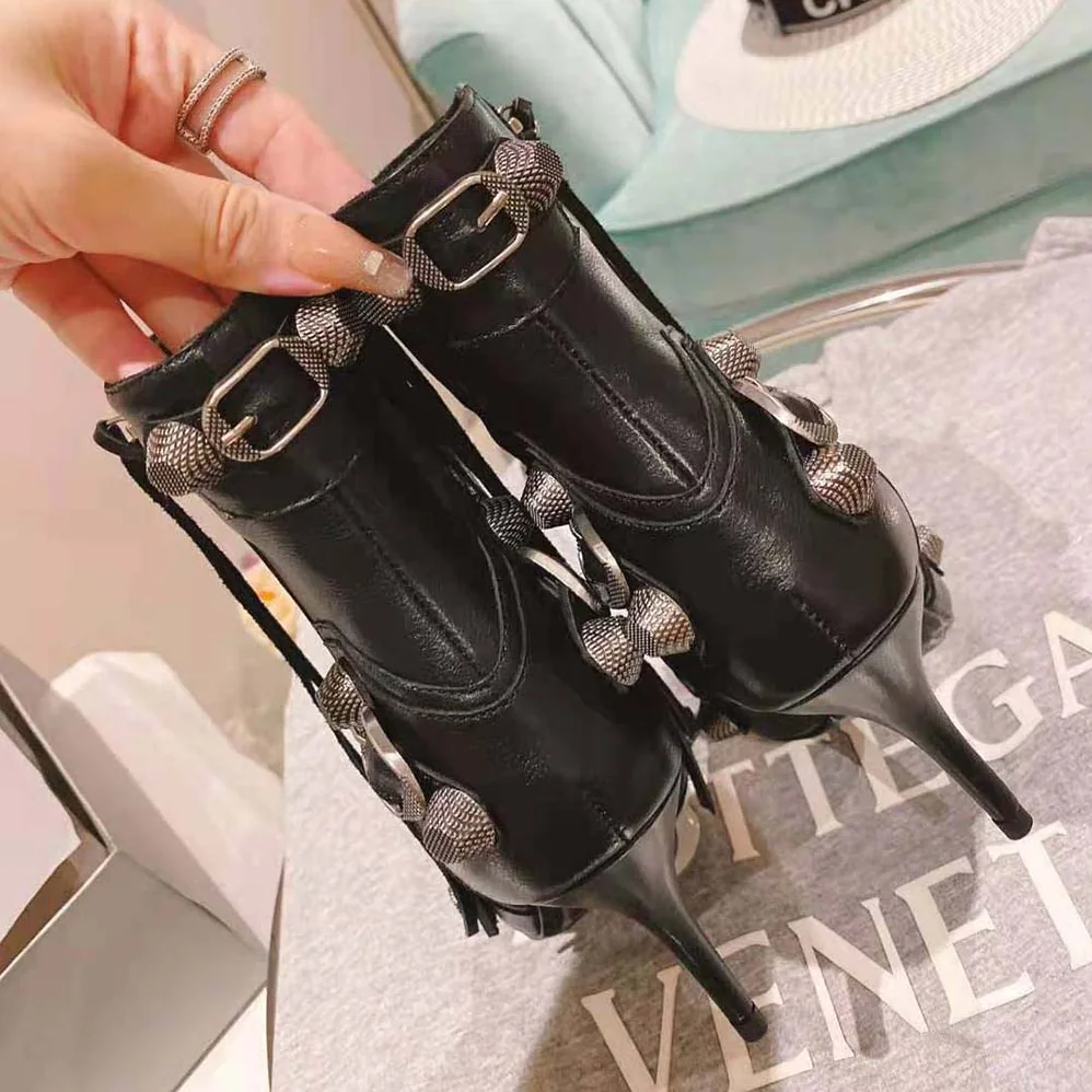 Balenciaga Cagole 90mm Bootie in Black Arena Lambskin for Women Balenciaga Cagole 90mm Bootie in Black Arena Lambskin for Women