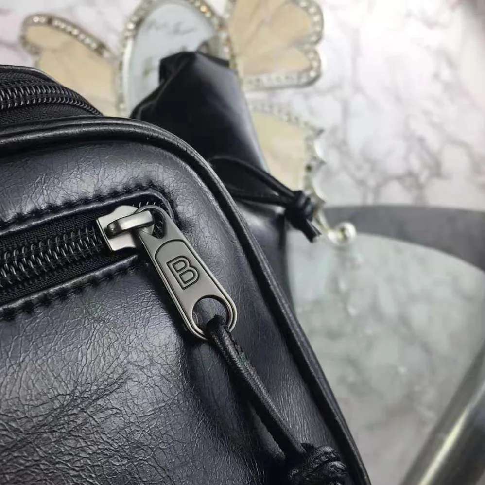 Balenciaga Explorer Beltpack in Black for Men Balenciaga Explorer Beltpack in Black for Men