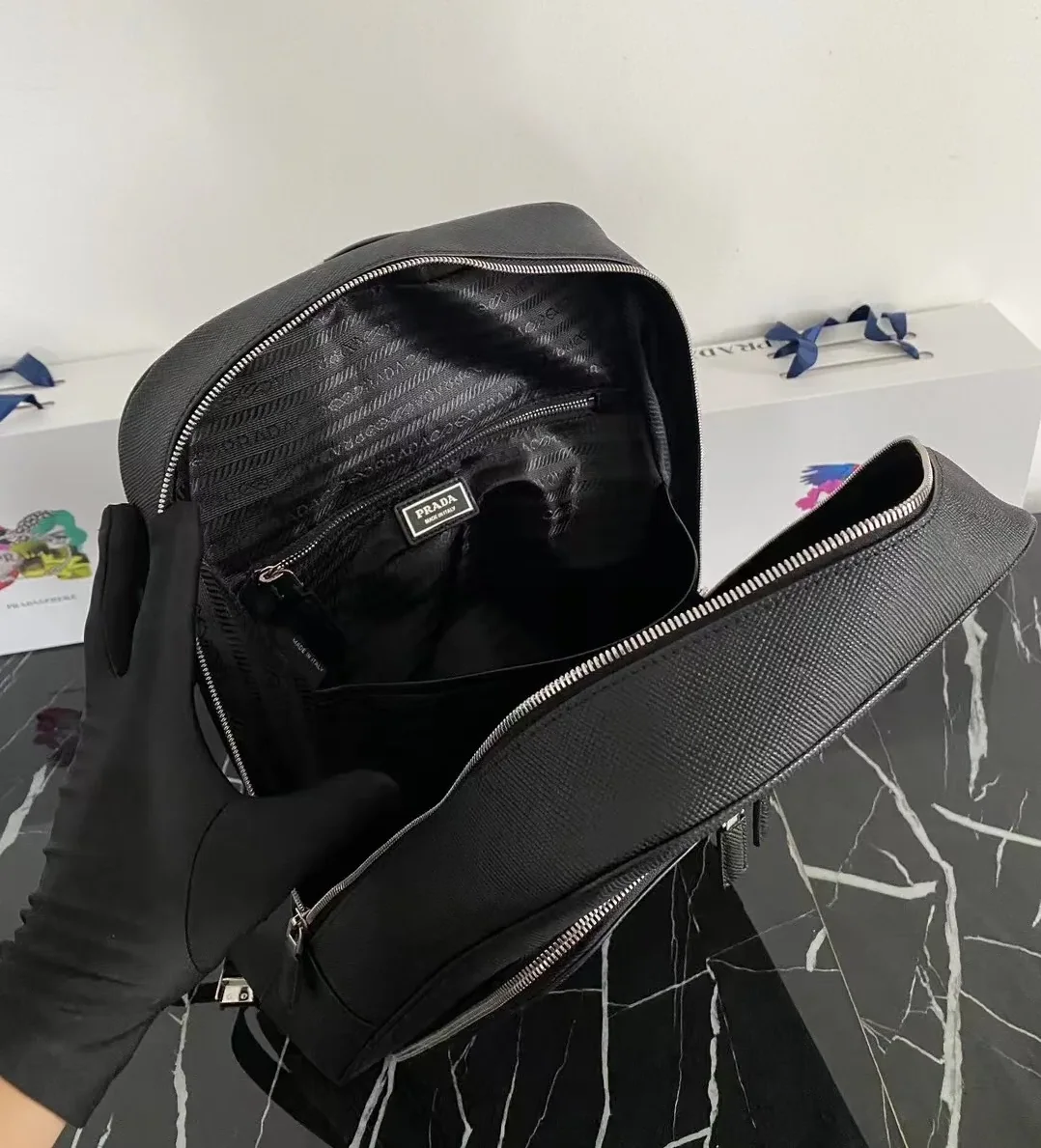 Prada Saffiano Backpack Black / 2VZ102_2FAD_F0002_V_OOO Prada Saffiano Backpack Black / 2VZ102_2FAD_F0002_V_OOO