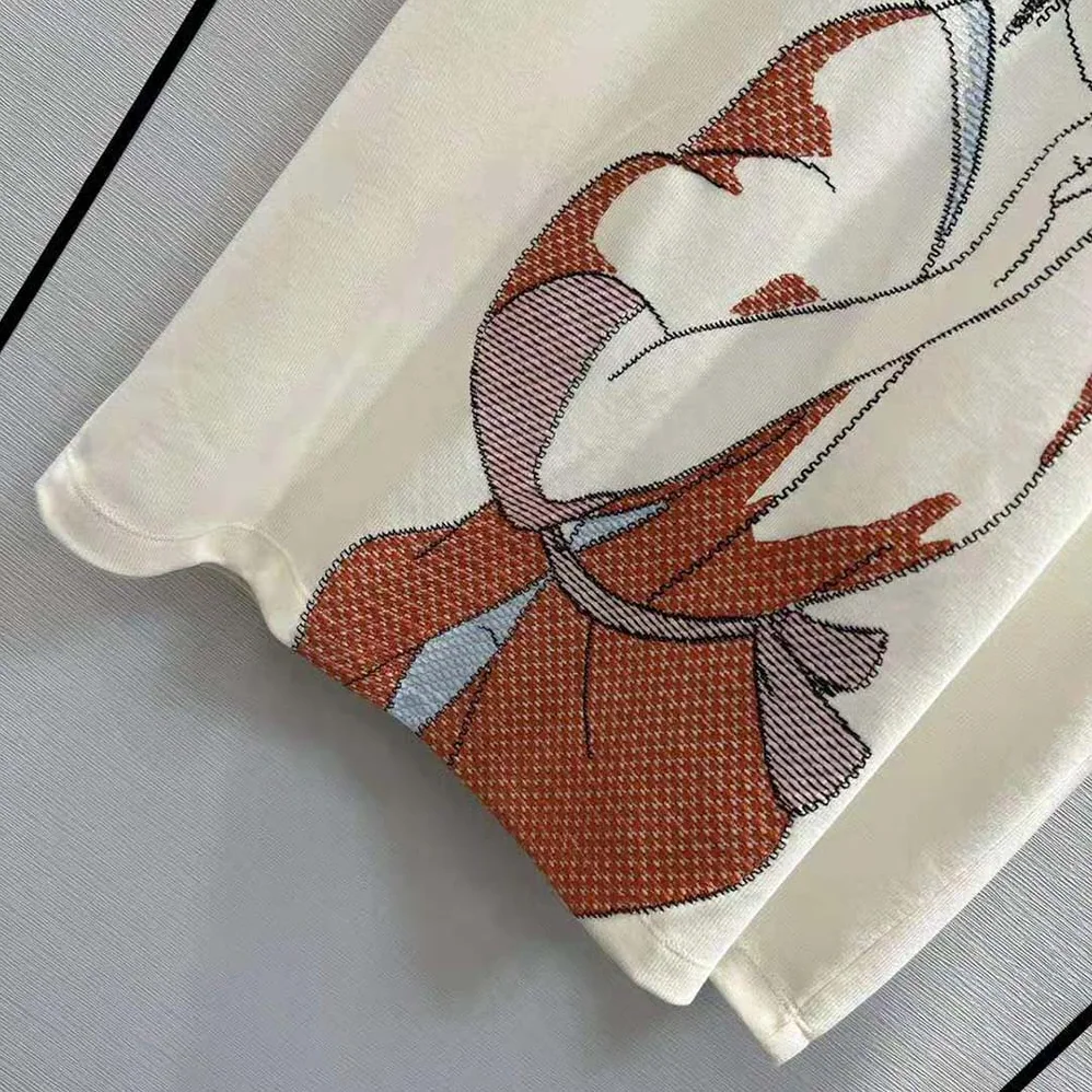 Loewe Chihiro Oversize Embroidered T-shirt in Hemp and Cotton for Women Loewe Chihiro Oversize Embroidered T-shirt in Hemp and Cotton for Women