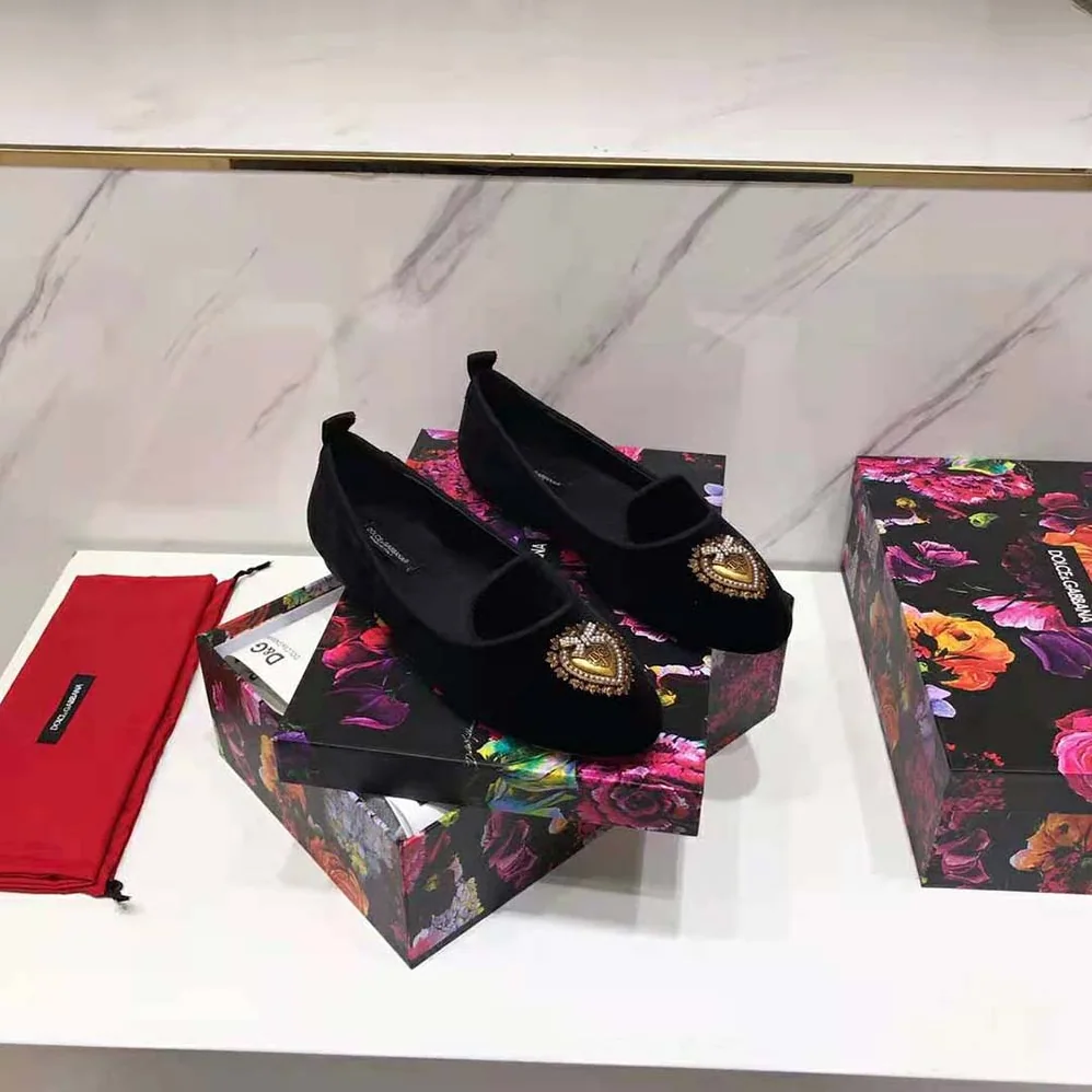 Dolce Gabbana D&G Velvet Devotion Slippers for Women in Black Dolce Gabbana D&G Velvet Devotion Slippers for Women in Black