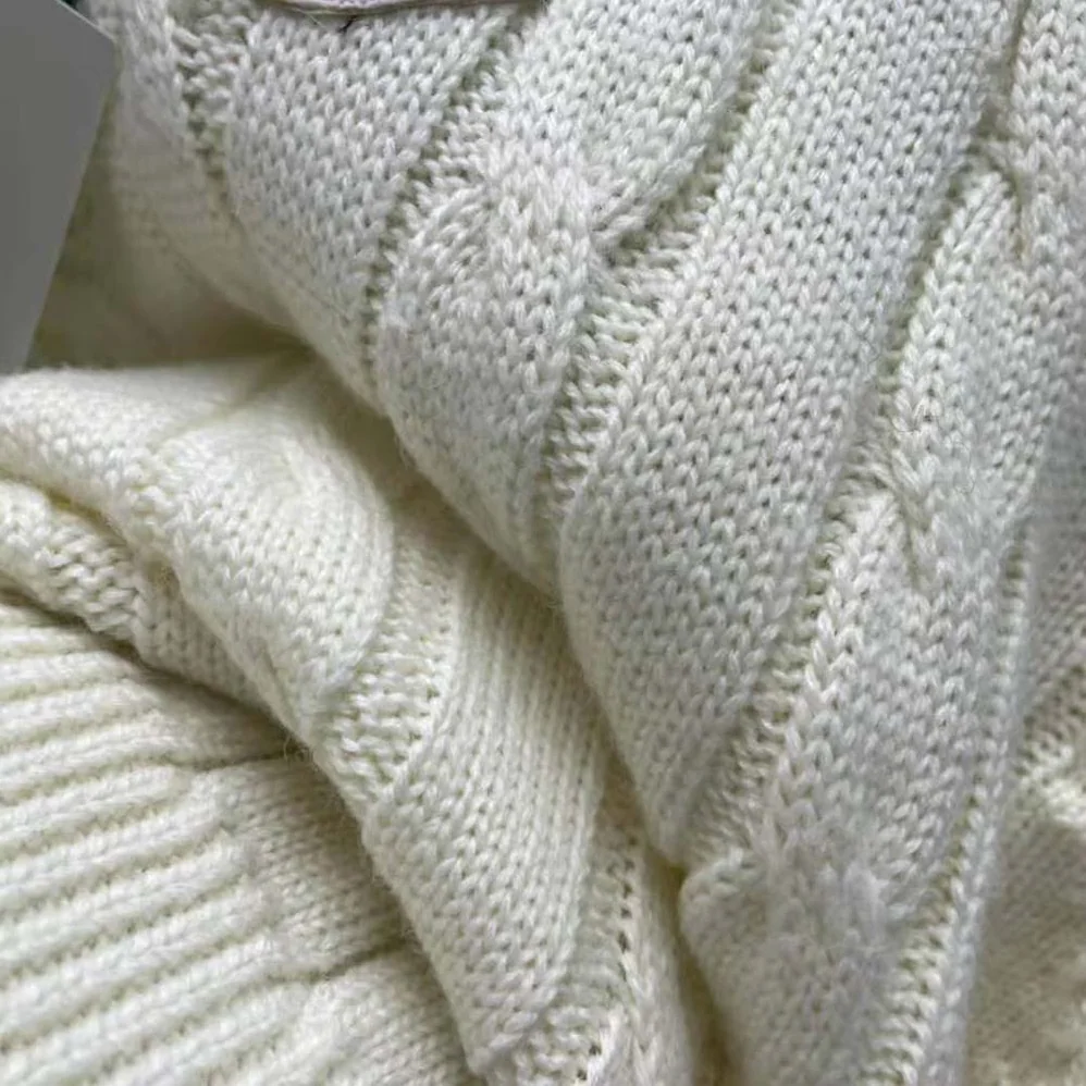 Loewe Cable Knit Sweater in Wool for Women in White