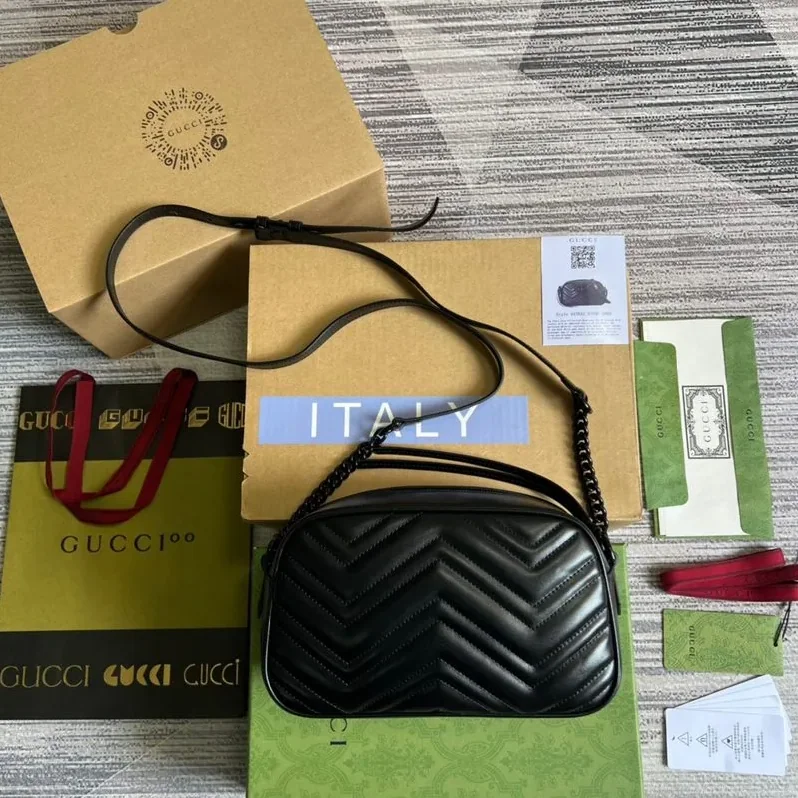 Gucci Marmont Matelasse Shoulder Bag in Black Matelasse Black Hardware Gucci Marmont Matelasse Shoulder Bag in Black Matelasse Black Hardware