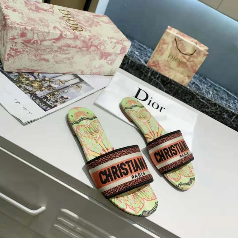 Dior Dway Slide Multicolor Embroidered Cotton for Women in Aqua Dior Dway Slide Multicolor Embroidered Cotton for Women in Aqua