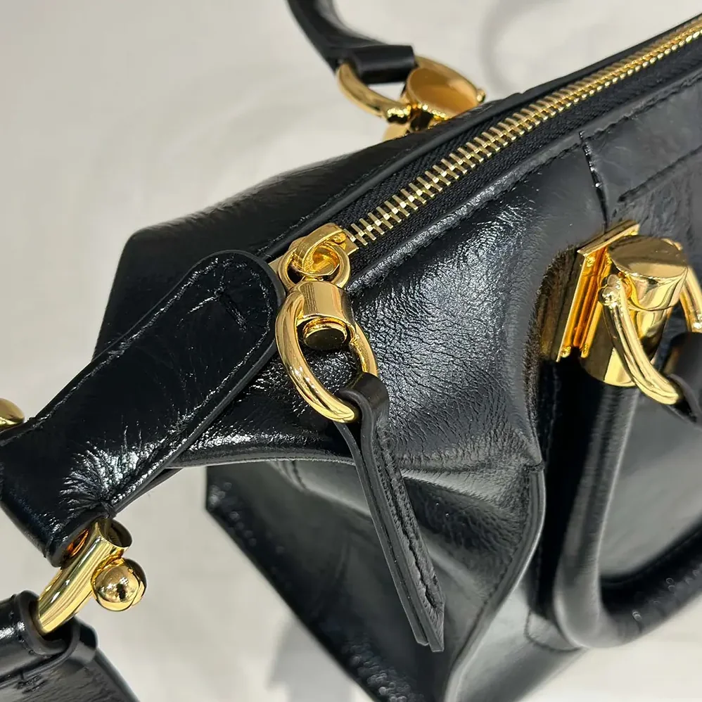 Chloe Small Paraty 24 Bag in Shiny Leather for Women in Black Chloe Small Paraty 24 Bag in Shiny Leather for Women in Black