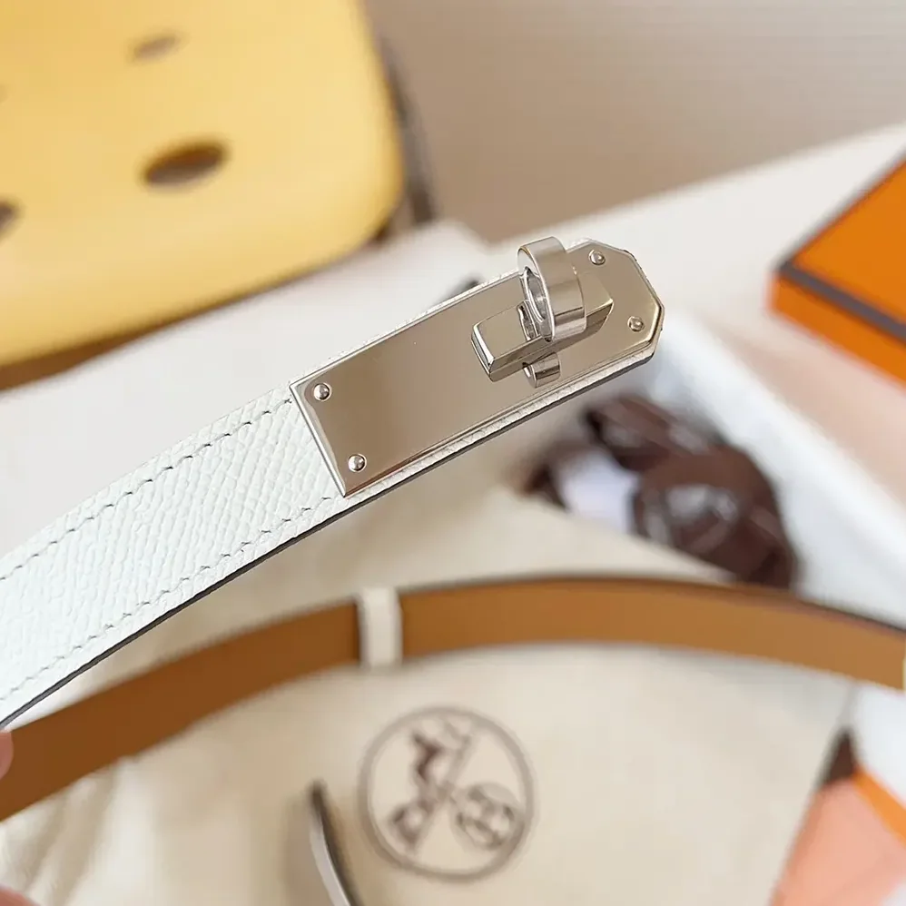 Hermes Kelly 18 Belt for Women in White Hermes Kelly 18 Belt for Women in White