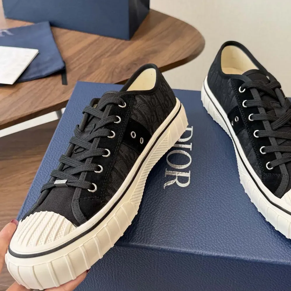 Dior Hooper Low-Top Sneaker Black Dior Oblique Jacquard and Black Suede Calfskin for Unisex