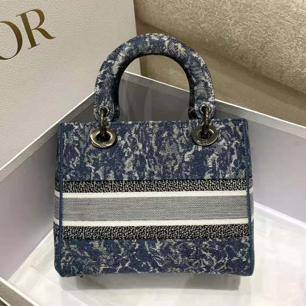 Dior Medium Lady D-Lite Bag Blue Dior Brocart Denim for Women in Effect Embroidery