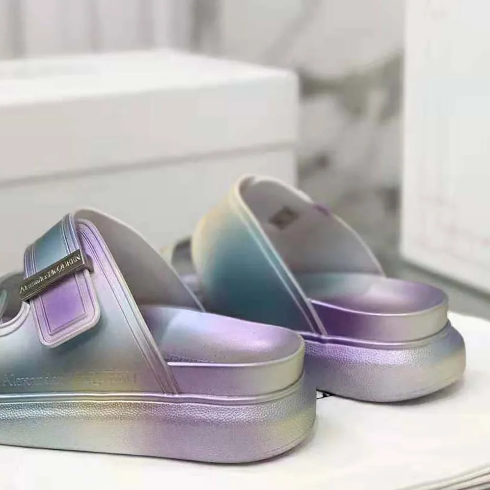 Alexander Mcqueen Oversized Hybrid Slide in Silver for Women
