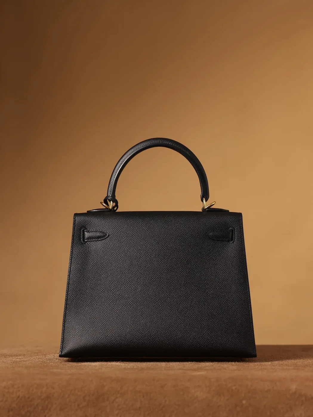 Hermes Kelly Epsom Gold Tone Lock Bag Black 9,/