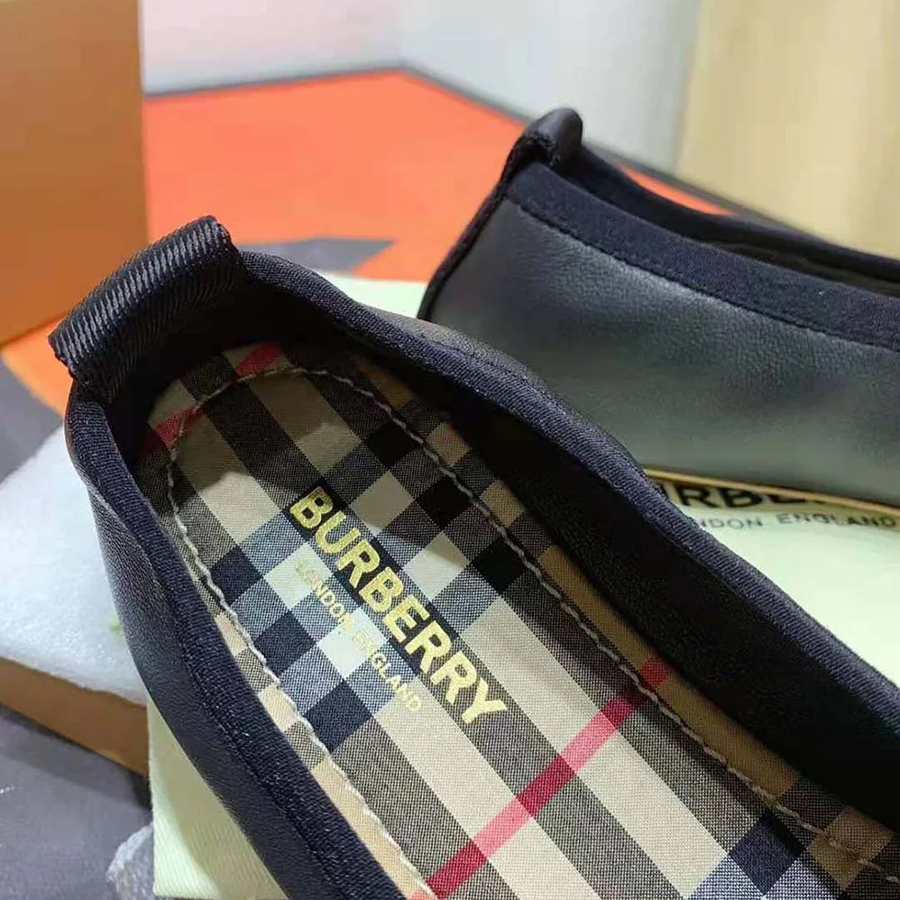 Burberry Logo Detail Vintage Check Cotton Ballerinas for Women in Black Burberry Logo Detail Vintage Check Cotton Ballerinas for Women in Black