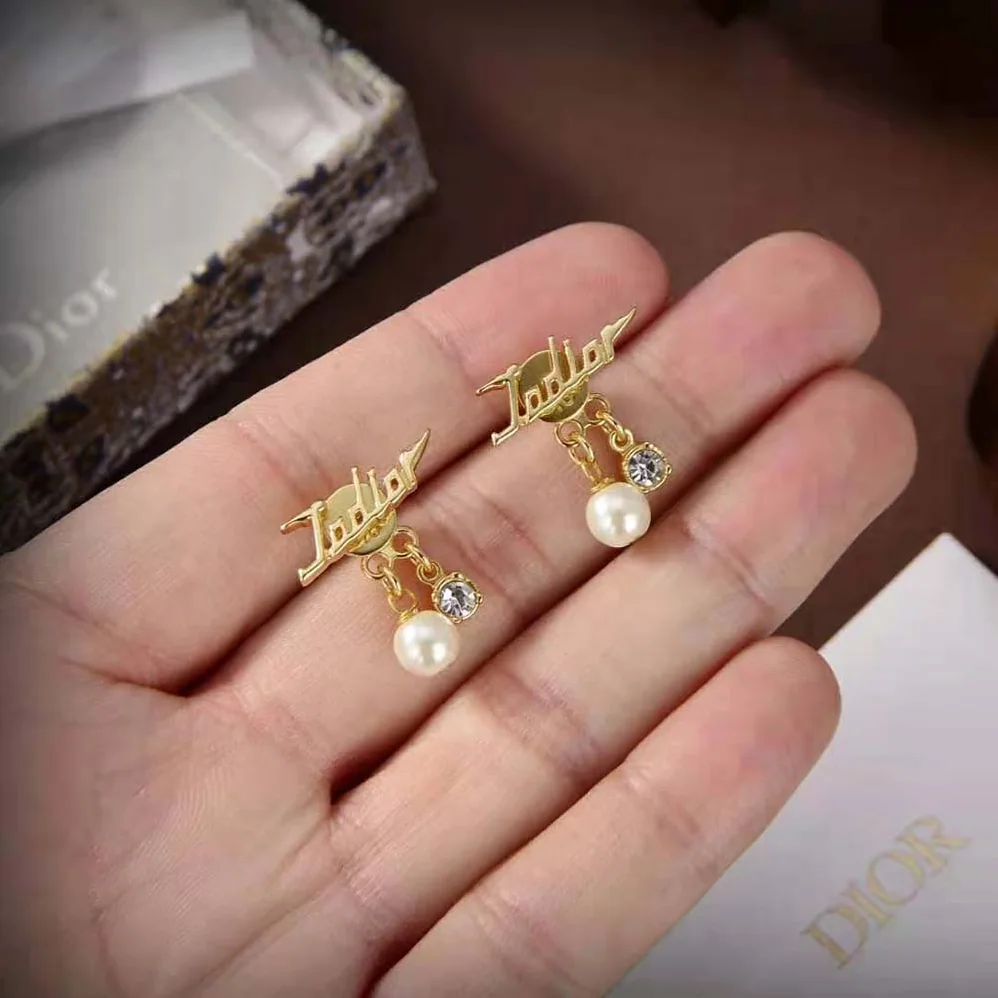 Dior J'Adior Earrings Gold-Finish Metal and White Resin Pearls for Women Dior J'Adior Earrings Gold-Finish Metal and White Resin Pearls for Women
