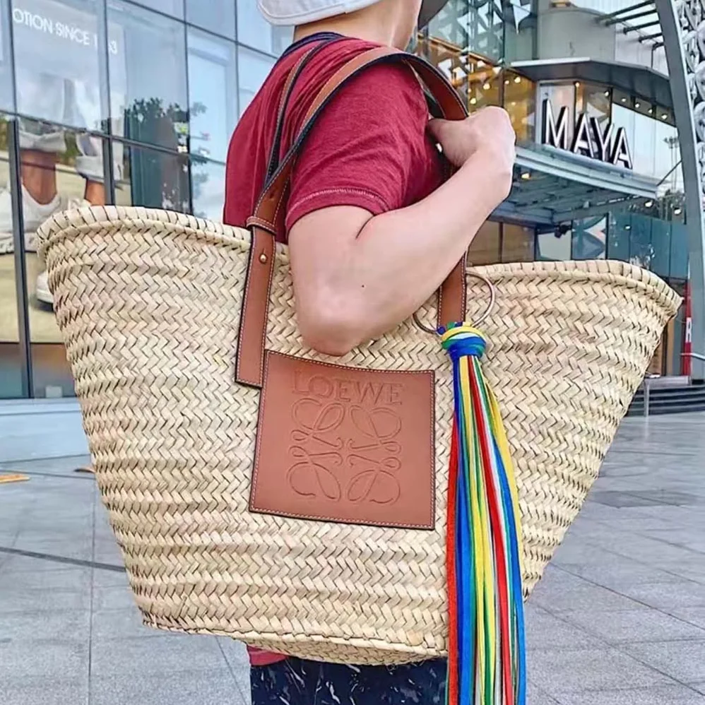 Loewe Large Basket Bag in Palm Leaf and Calfskin for Women Loewe Large Basket Bag in Palm Leaf and Calfskin for Women