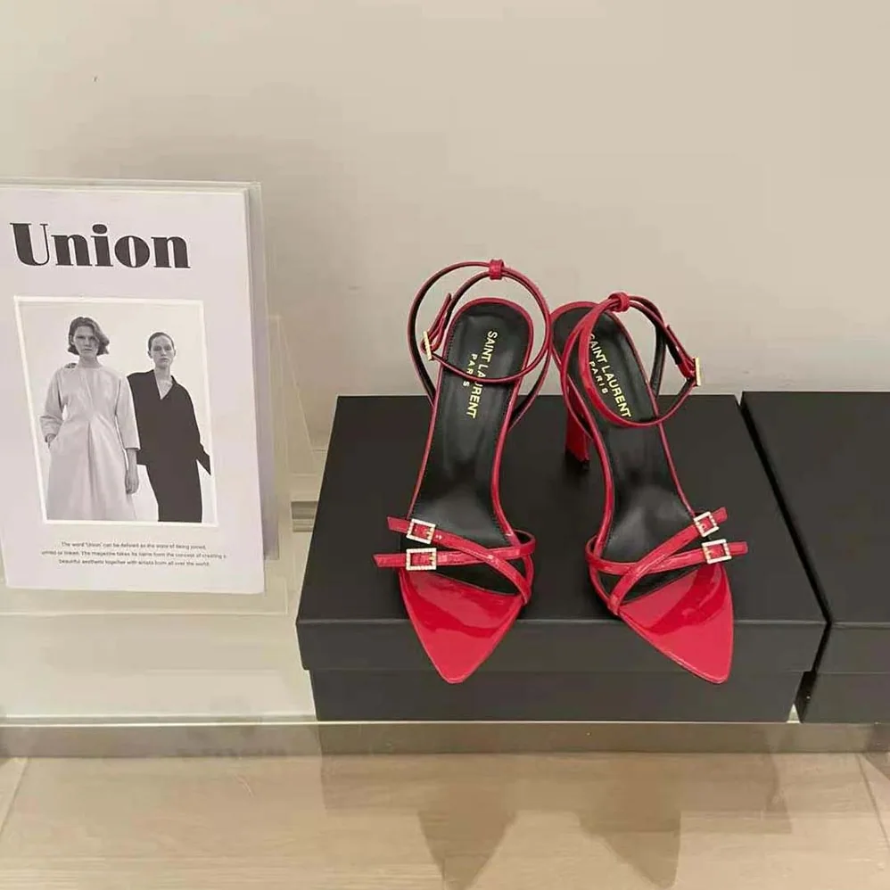Saint Laurent YSL Lila Sandals in Patent Leather for Women in Red