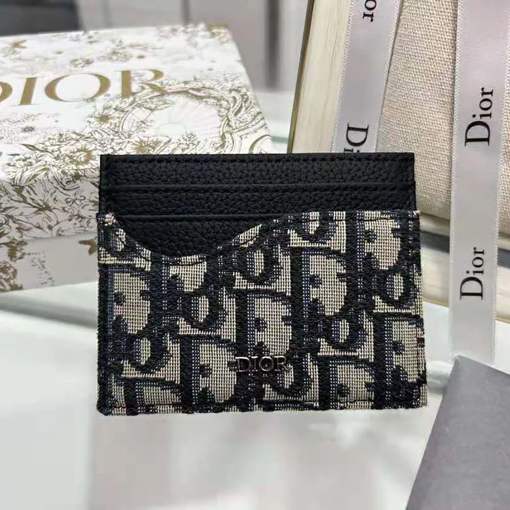 Dior Saddle Card Holder Black Grained Calfskin and Beige and Black Dior Oblique Jacquard for Men Dior Saddle Card Holder Black Grained Calfskin and Beige and Black Dior Oblique Jacquard for Men