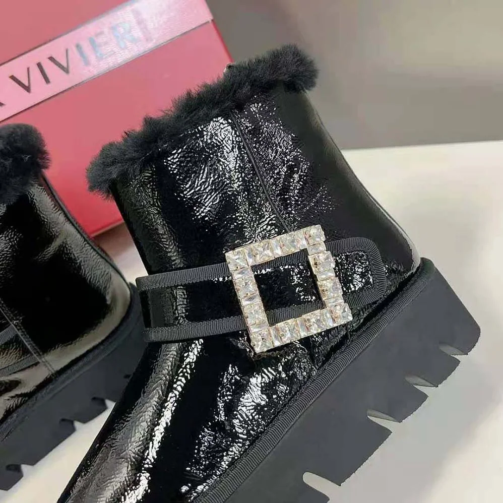 Roger Vivier Viv' Winter Fur Strass Buckle Ankle Boots in Patent Leather for Women in Black Roger Vivier Viv' Winter Fur Strass Buckle Ankle Boots in Patent Leather for Women in Black