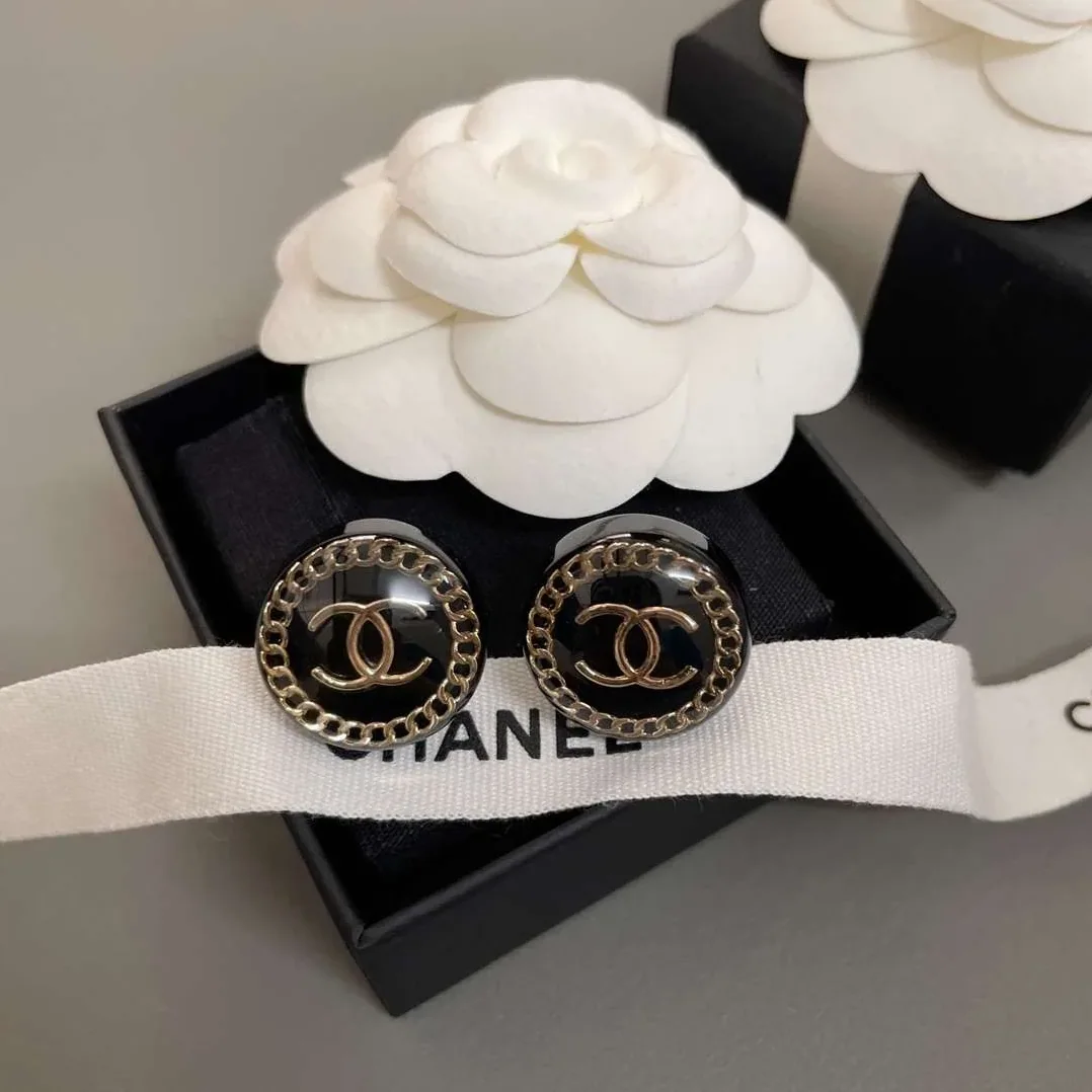 Chanel Round Acrylic Stud Earrings Black Chanel Round Acrylic Stud Earrings Black