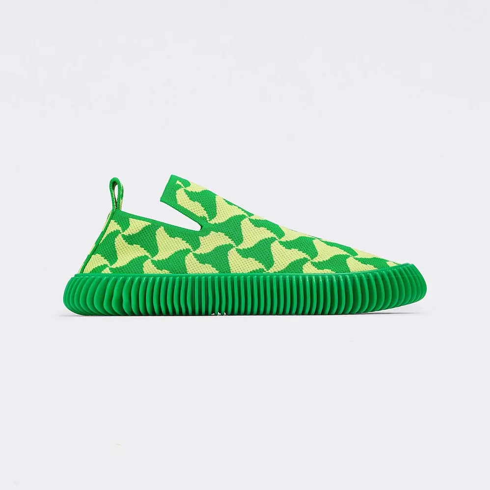 Bottega Veneta Ripple Wavy Triangle Tech Knit Slip-on Sneakers for Unisex in Lime
