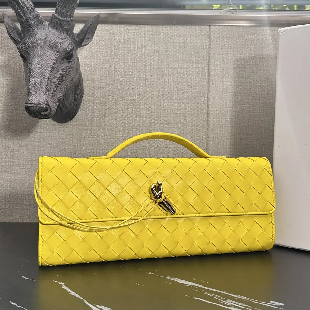 Bottega Veneta Andiamo Clutch in Intrecciato Leather for Women in Yellow Bottega Veneta Andiamo Clutch in Intrecciato Leather for Women in Yellow