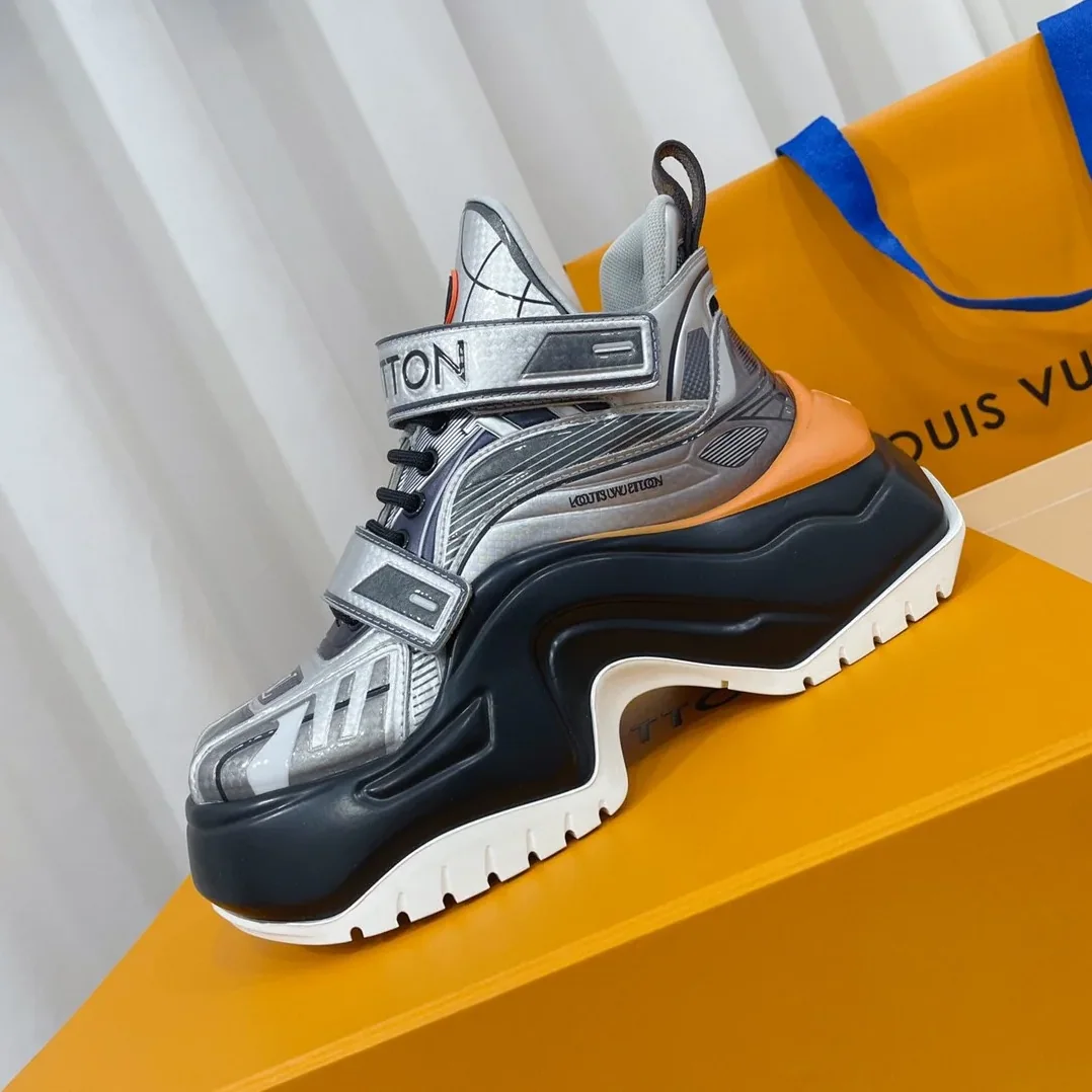 Louis Vuitton LV Archlight 2.0 Platform Sneaker Silver 1AB13N Louis Vuitton LV Archlight 2.0 Platform Sneaker Silver 1AB13N