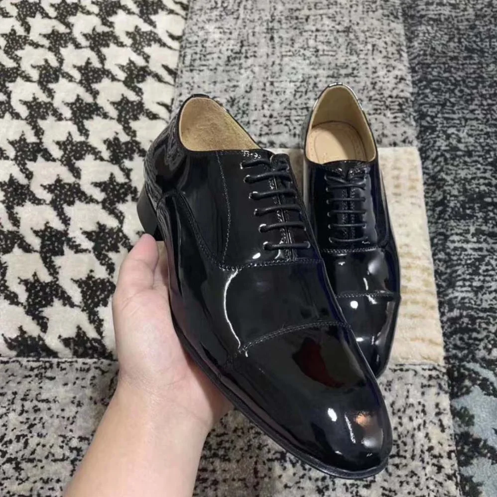 Christian Louboutin Greggo Lace-up Shoes in Patent Calf Leather for Men in Black Christian Louboutin Greggo Lace-up Shoes in Patent Calf Leather for Men in Black