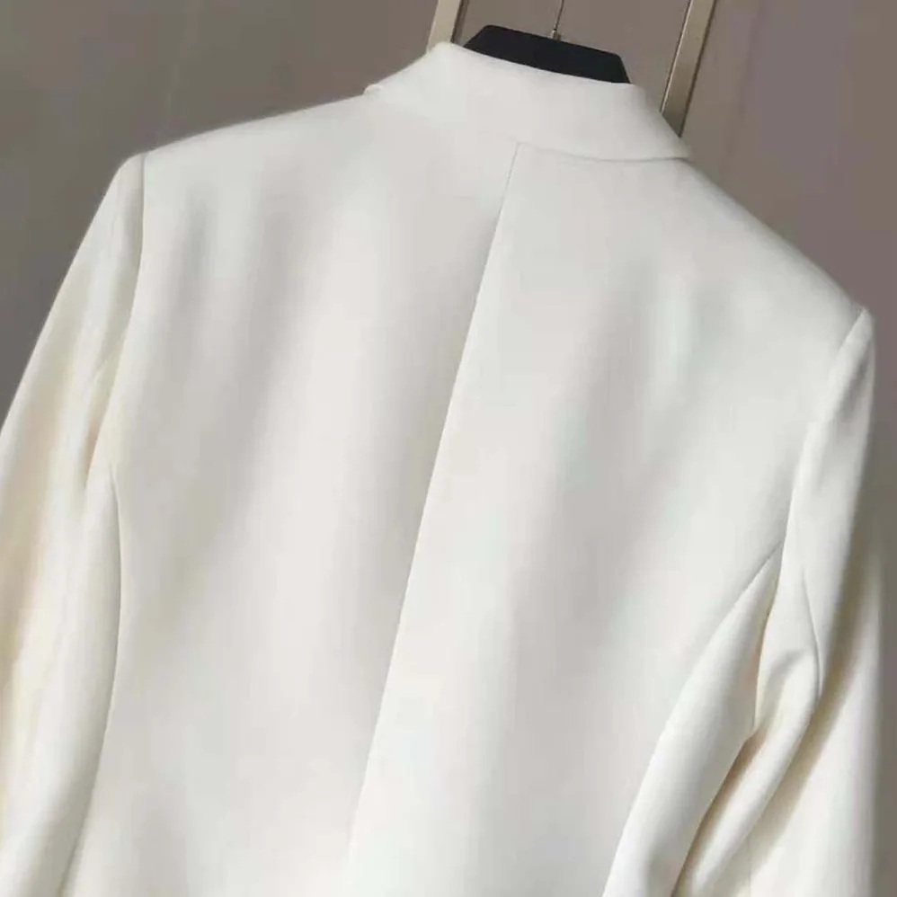 Dior 30 Montaigne Bar Jacket White Double for Women in Breasted Wool and Silk Dior 30 Montaigne Bar Jacket White Double for Women in Breasted Wool and Silk