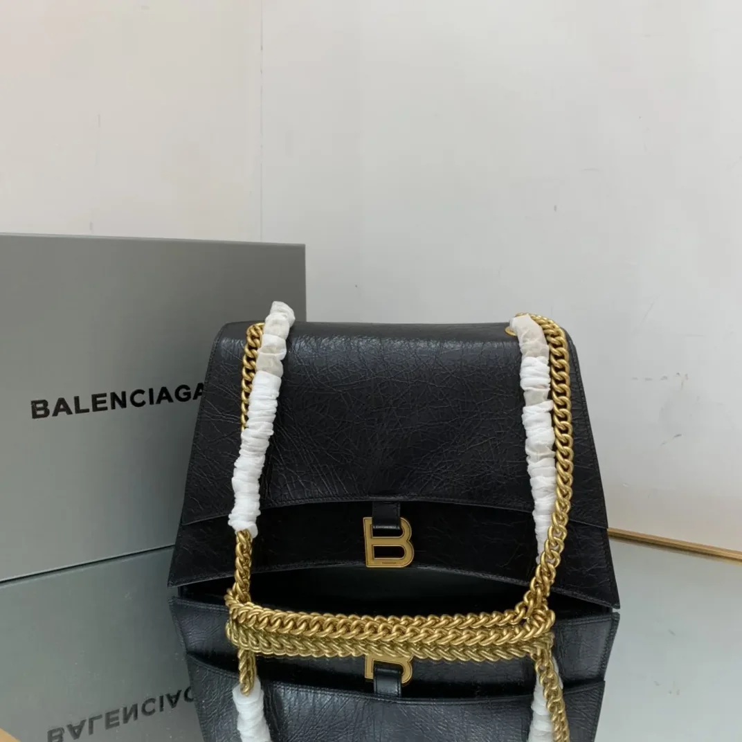 Crush Medium Chain Bag In Black /