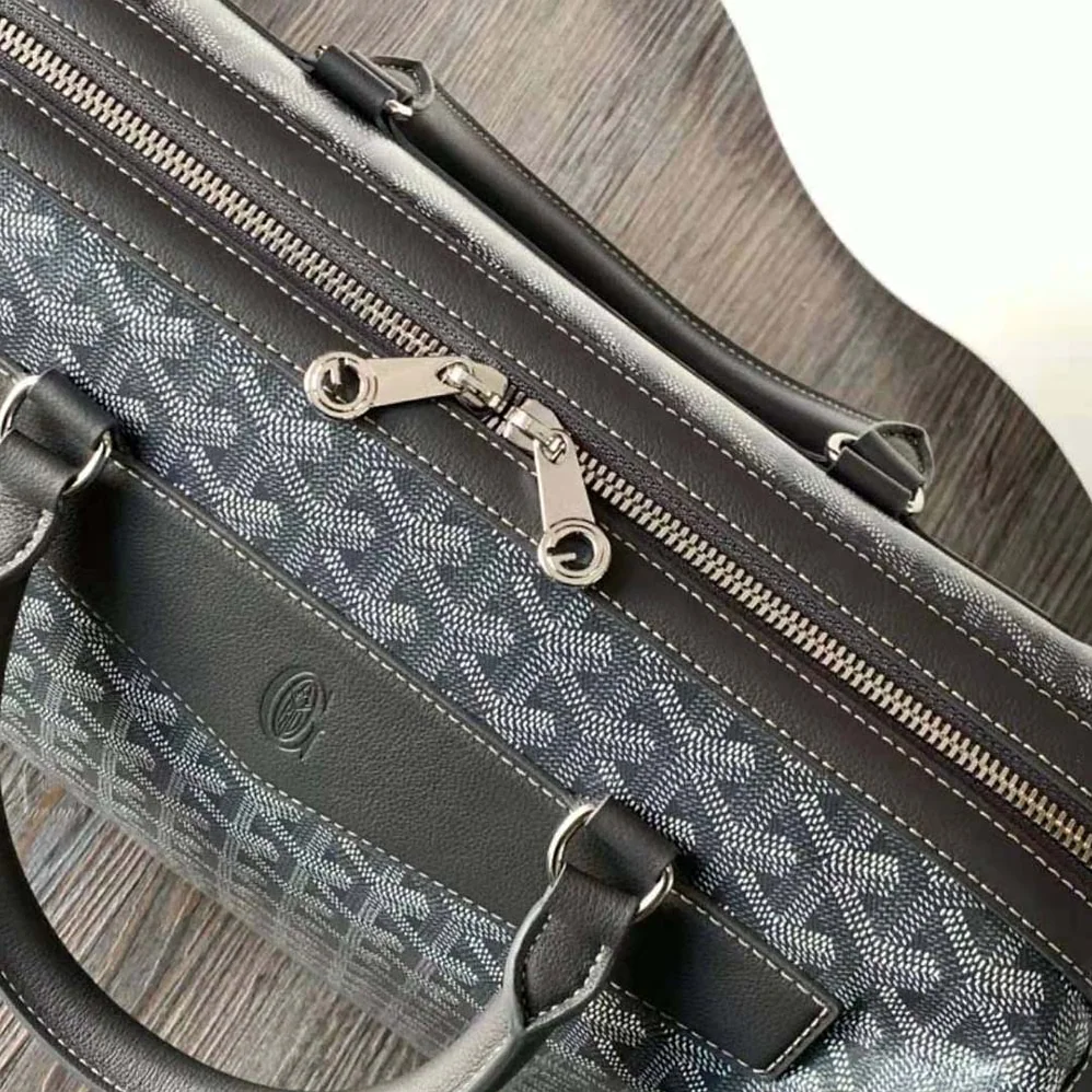 Goyard Cisalpin Document Case for Unisex in Grey