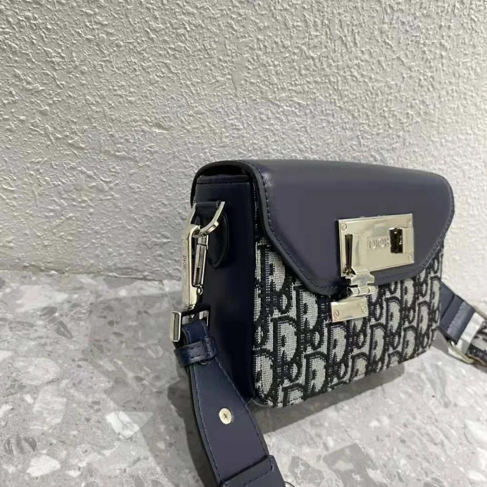 Dior Nano Pouch Beige and Black Dior Oblique Jacquard and Black Smooth Calfskin for Men Dior Nano Pouch Beige and Black Dior Oblique Jacquard and Black Smooth Calfskin for Men