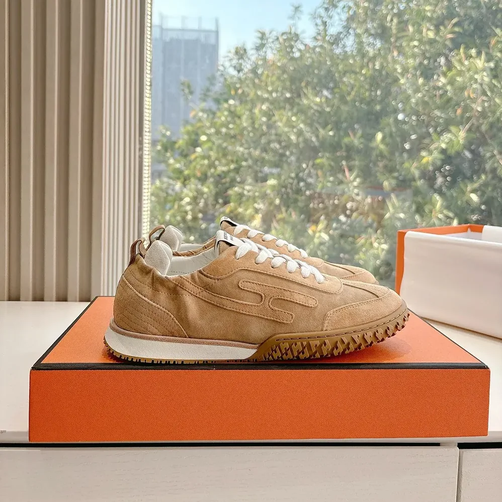 Hermes Jet Sneaker in Technical Canvas and Suede Goatskin for Unisex in Natural